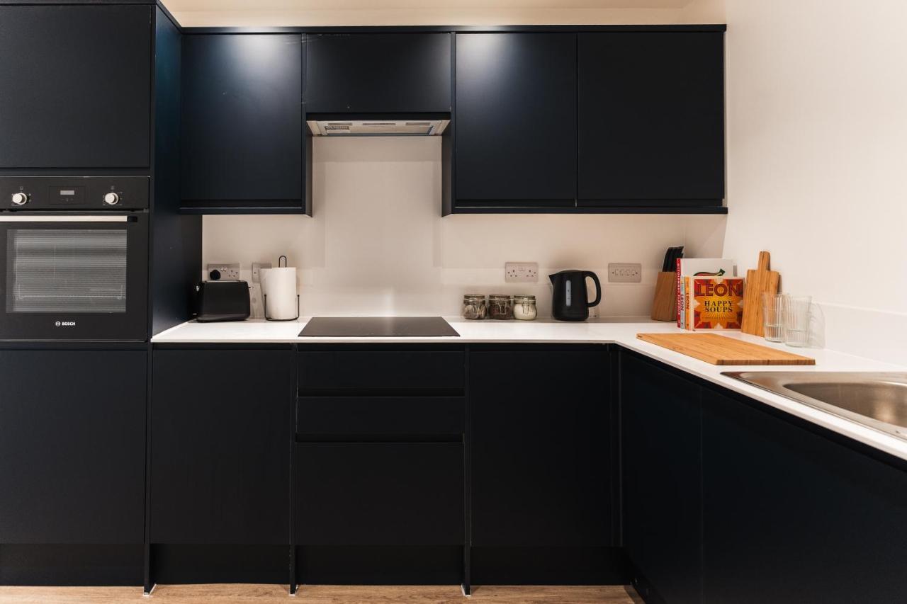 Wych Cottage, Striking 2 Bed, Parking, Ground Floor Flat - Step Free サマートン エクステリア 写真